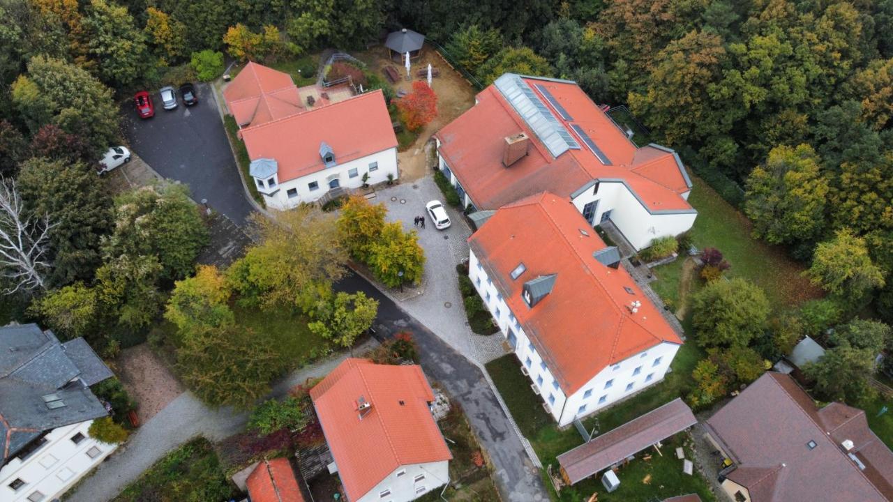 Hotel Kreuzbergbaude Beim Berzdorfer See Mit Wohlfuehl Sauna Markersdorf Exterior photo