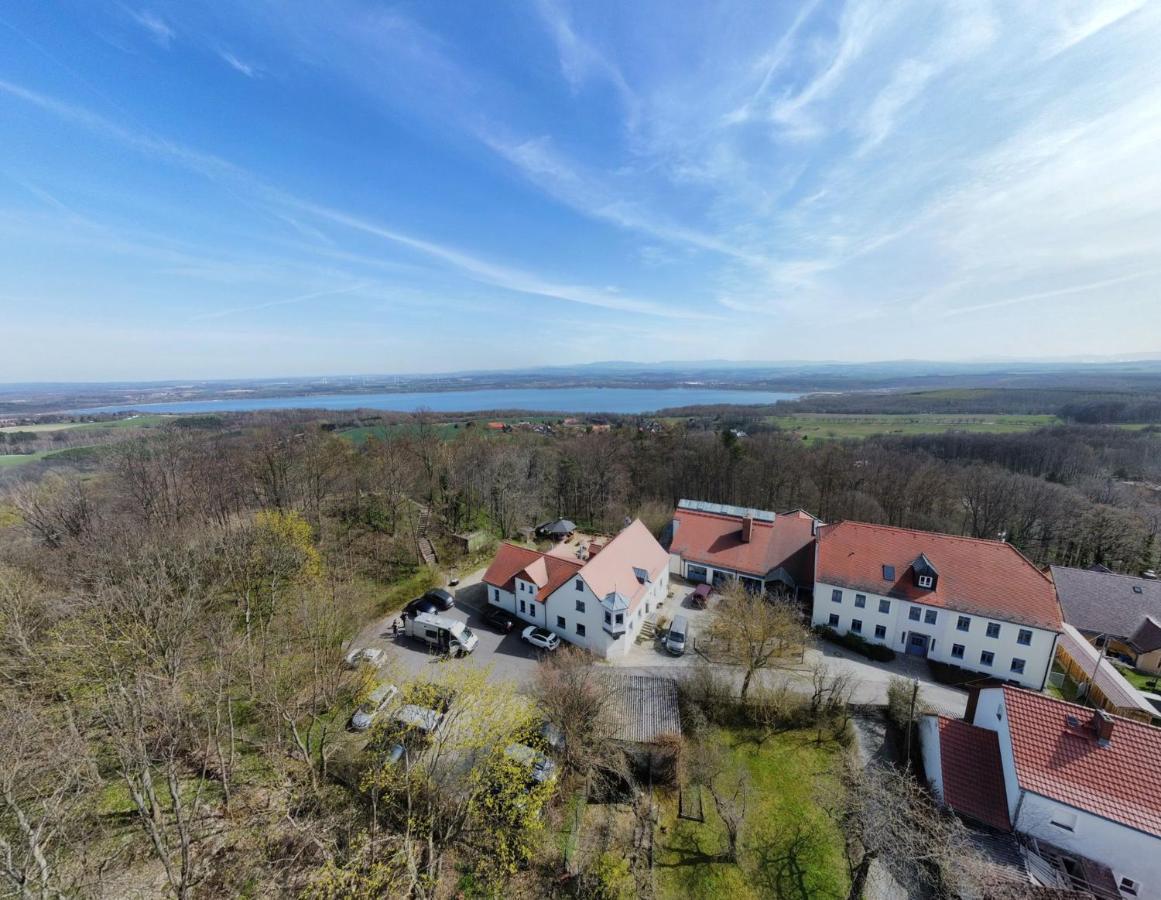 Hotel Kreuzbergbaude Beim Berzdorfer See Mit Wohlfuehl Sauna Markersdorf Exterior photo