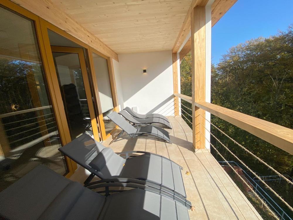 Hotel Kreuzbergbaude Beim Berzdorfer See Mit Wohlfuehl Sauna Markersdorf Exterior photo